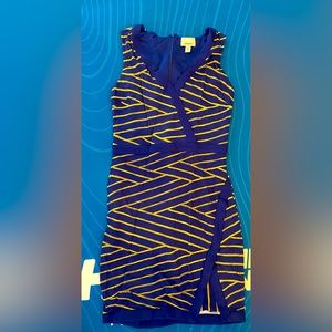 Ambar- sleeveless dress - with fun print